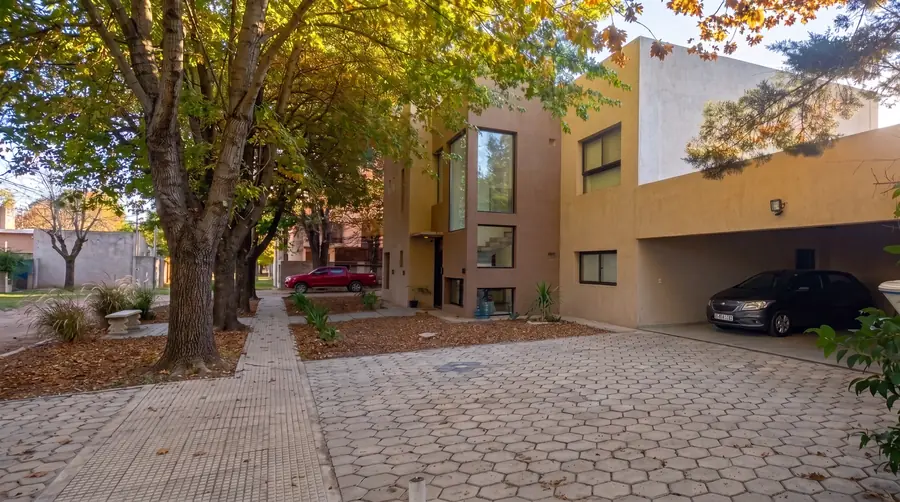 Casa Solpa, Barrio cerrado · Pueblo Esther